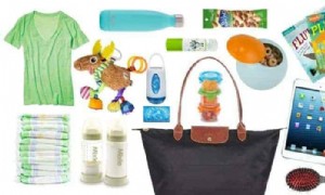So packst du deine Handtasche für einen Flug mit Baby 