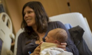 Ein Video zum Anschnallen Ihres Babys 