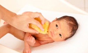 Video über die ersten 6 bis 8 Wochen zu Hause mit Baby 