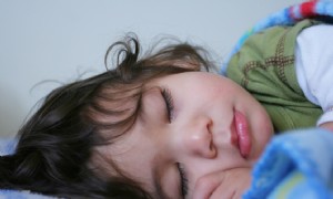 Helfen Sie Ihrem Kind beim Einschlafen 