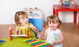 Kognitive Entwicklung von Kleinkindern von 18 bis 24 Monaten 