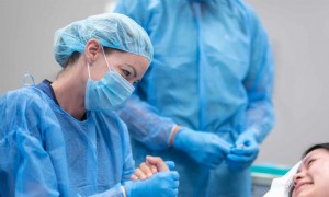 Dilatations- und Kürettage-(D&C)-Chirurgie:Alles, was Sie wissen müssen 