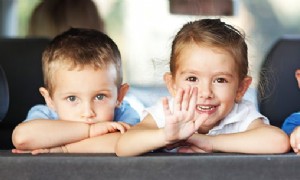 Sollten Sie eine Reise-Nanny engagieren? 