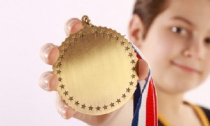 Lustige Spiele, um Kindern etwas über die Olympischen Sommerspiele beizubringen 