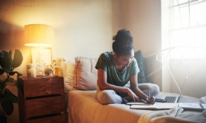 Sollten Kinder im Sommer Hausaufgaben bekommen? 