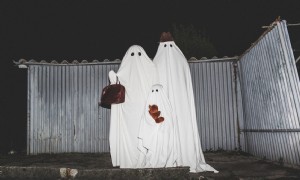 10 Möglichkeiten, wie Sie Eltern helfen können, Halloween-Stress zu verbannen 