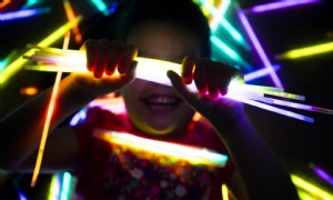 8 lustige Spiele zum Spielen im Dunkeln 