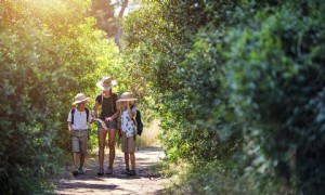 8 Schnitzeljagd-Ideen für Kinder 