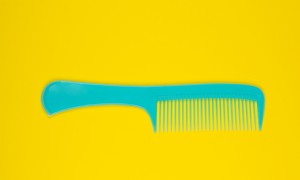 So könnte ein einfacher Kamm Wehen lindern 