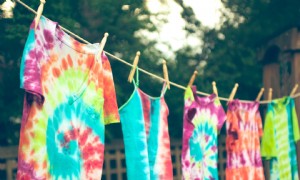 5 einfache Batikanleitungen – plus 4 Batikmuster zum Ausprobieren