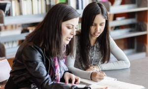 Interview mit einem Tutor:23 Schlüsselfragen, die Eltern stellen sollten 