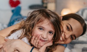 20 Möglichkeiten, Geld bei der Kinderbetreuung zu sparen 