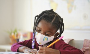 Pandemie-Schulmöglichkeiten werden nicht für alle Familien gleich geschaffen 