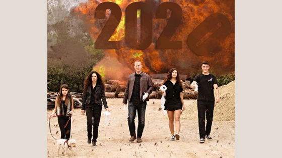 15 lustige Weihnachtskarten, die das Familienleben im Jahr 2020 zusammenfassen 