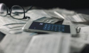 Zahlen Sie Ihrer Pflegekraft den Mindestlohn? 