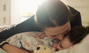 Mamas Tweet fängt perfekt die Angst ein, nach der Pandemie zur „Normalität“ zurückzukehren 