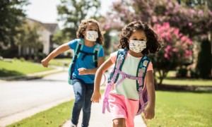 Drei Fuß könnten ausreichen, um die Ausbreitung von COVID in der Schule einzudämmen, sagt eine neue Studie 