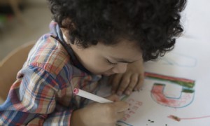 So erkennen Sie, ob Ihr Kind bereit für den Kindergarten ist