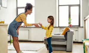 Hochbezahlte Nebenbeschäftigungen für College-Studenten, je nachdem, wo Sie leben 