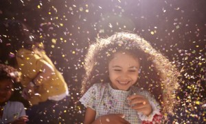 15 Partyideen für Babysitter, die an Silvester auf Kinder aufpassen 