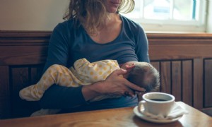 Koffein während des Stillens:Bekommst du ein verdrahtetes Baby? 