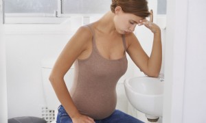 Symptome, die zeigen, dass Sie möglicherweise Zwillinge erwarten 