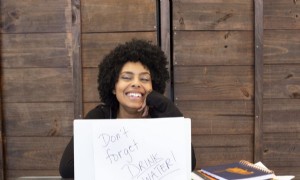 16 Black Creators auf TikTok, denen Eltern folgen müssen 