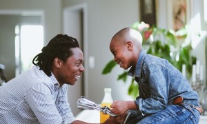 So vermeiden Sie es, Ihre kognitiven Vorurteile an Ihre Kinder weiterzugeben 