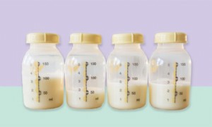 Alles, was Sie über die Farbe von Muttermilch wissen müssen – von wie und warum sie sich ändert, bis wann Sie den Arzt anrufen sollten 