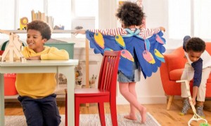 Reese Witherspoon und ihr 8-jähriger Sohn lieben diese Kiwi-Kisten-Abo-Box