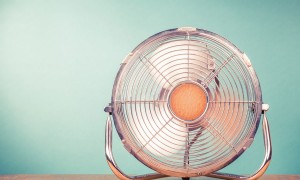 Mutter teilt dringende Warnung mit, nachdem Tochter in ihrem eigenen Schlafzimmer einen Hitzschlag erlitten hat 