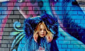 Das Geheimnis der Erziehung eines glücklichen, selbstbewussten Mädchens 