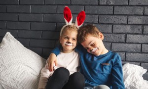 Rufen Sie den Osterhasen und 5 weitere Möglichkeiten, um Kindern einen besonders magischen Urlaub zu bereiten 