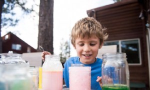 16 faszinierende wissenschaftliche Experimente für Kinder zu Hause 